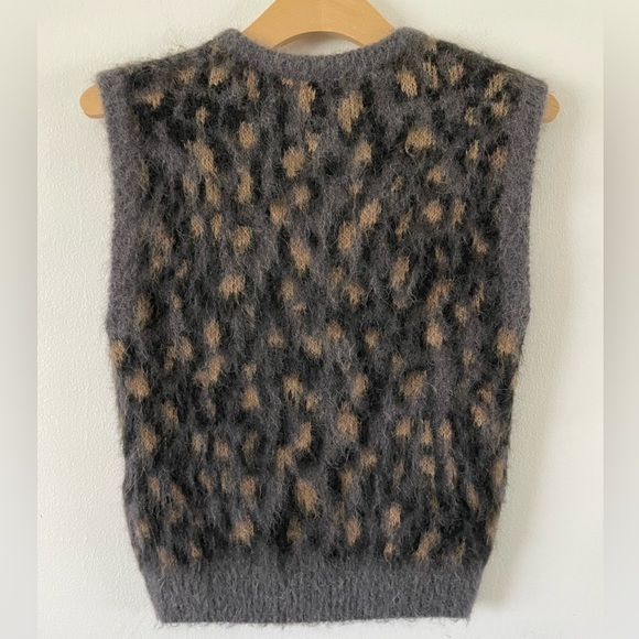 Massimo Dutti Italy Alpaca Wool Blend Animal Print Sweater XS Sleeveless $298 - Picture 6 of 10